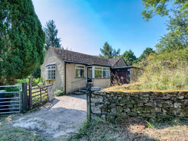 Bungalow for sale in Charlesworth, East Midlands