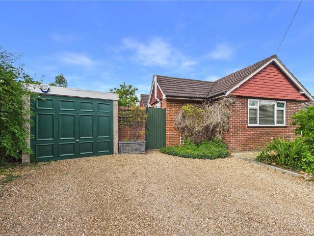 Bungalow for sale in North Bourne, Heol-las