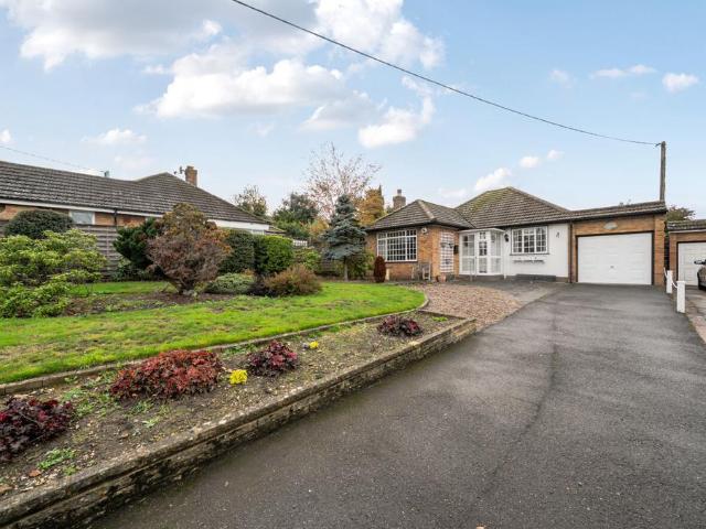 Bungalow for sale in London Borough of Bromley, Greater London