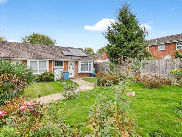 Bungalow for sale in Birch Hill, Bracknell