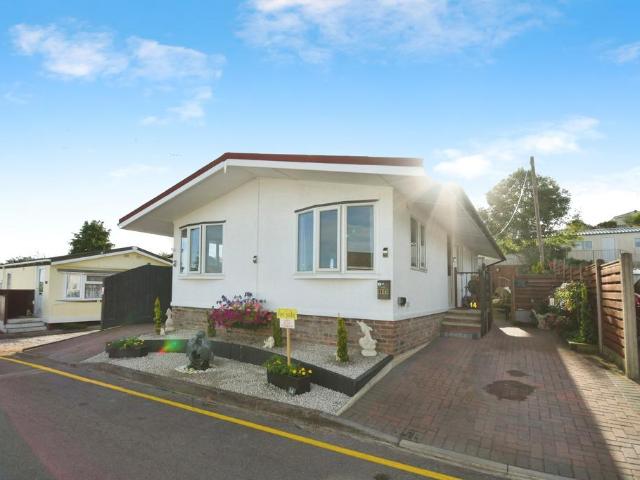 Bungalow for sale in Tupton, Brackenfield