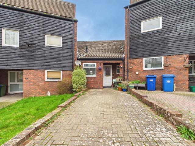 Bungalow for sale in Hanworth, Bracknell