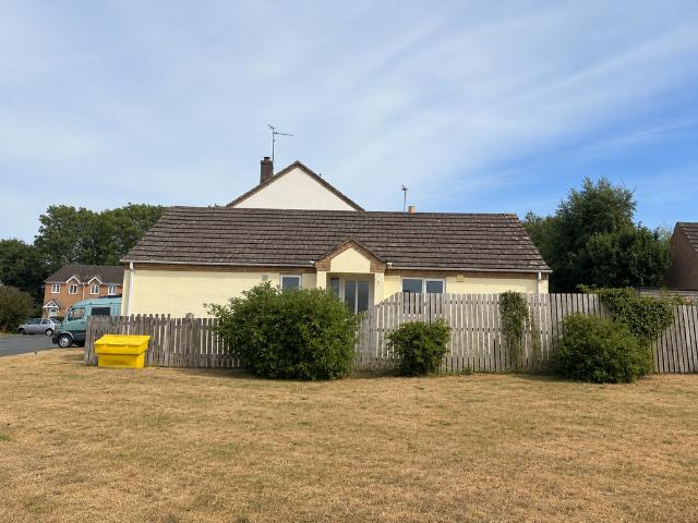 Bungalow for sale in Huntingdon, Cambridgeshire