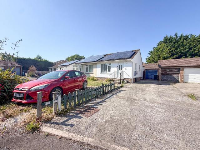Bungalow for sale in Worle, Weston-super-mare