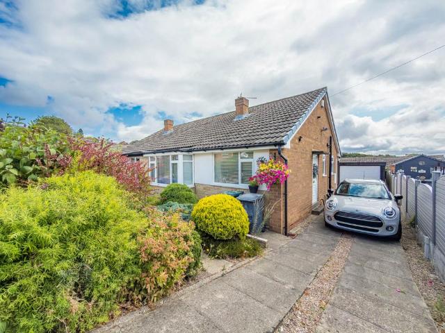 Bungalow for sale in West Yorkshire