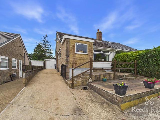 Bungalow for sale in Warley Town, West Yorkshire