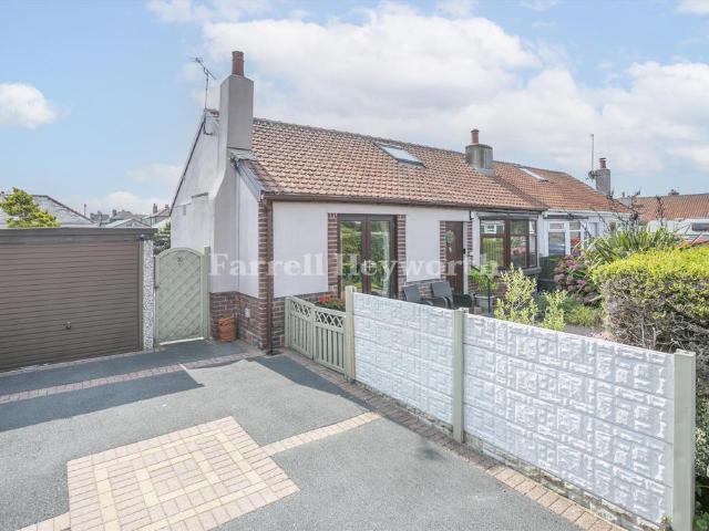 Bungalow for sale in West End, Bare