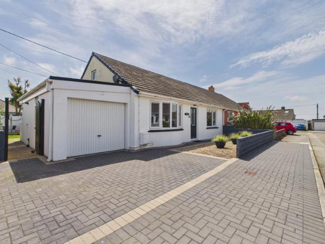 Bungalow for sale in Connor Downs, Cornwall
