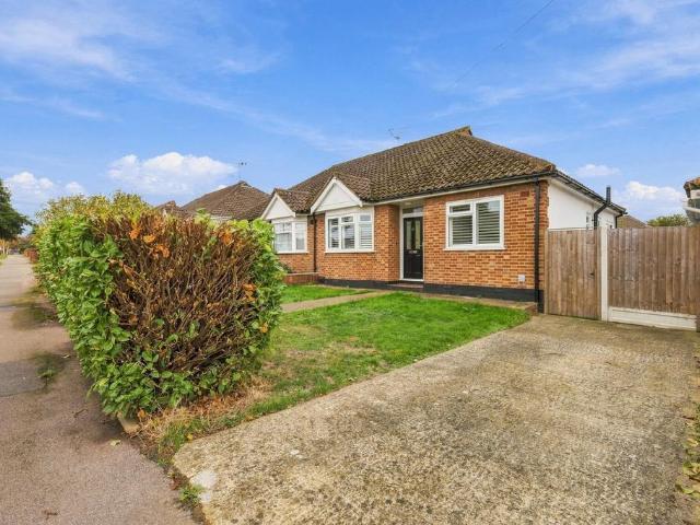 Bungalow for sale in Rayleigh, Rochford
