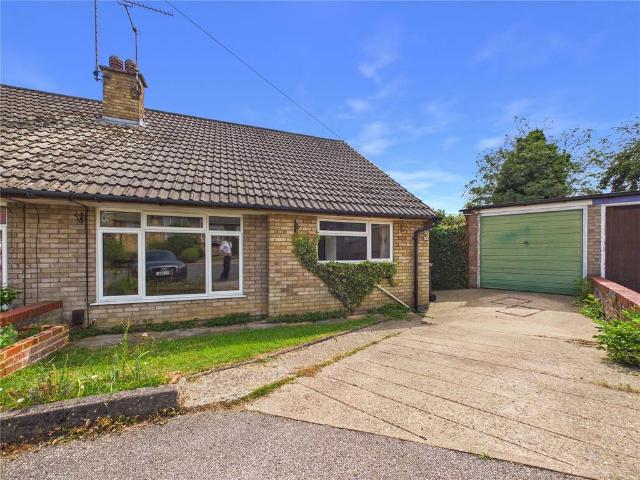 Bungalow for sale in Key Street, Suffolk