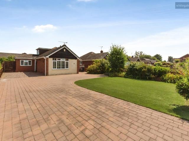 Bungalow for sale in Hammond Street