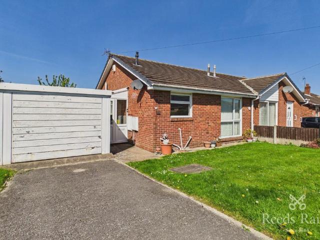 Bungalow for sale in Purston Jaglin, West Yorkshire