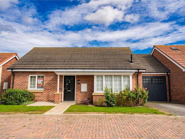 Bungalow for sale in North East Lincolnshire