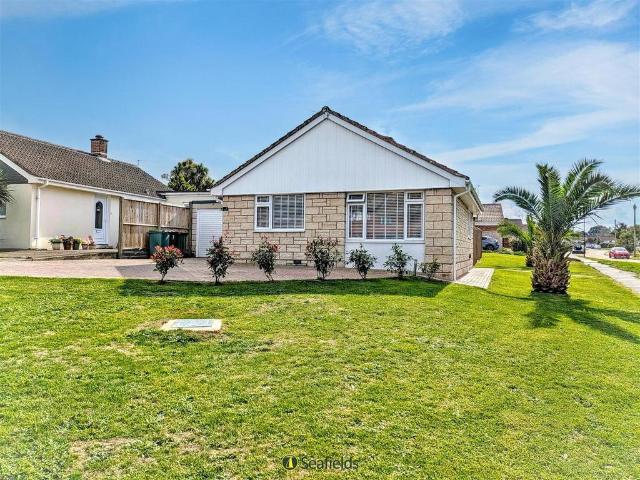 Bungalow for sale in Binstead, Ryde