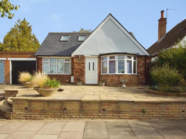 Bungalow for sale in London Borough of Barnet, Greater London