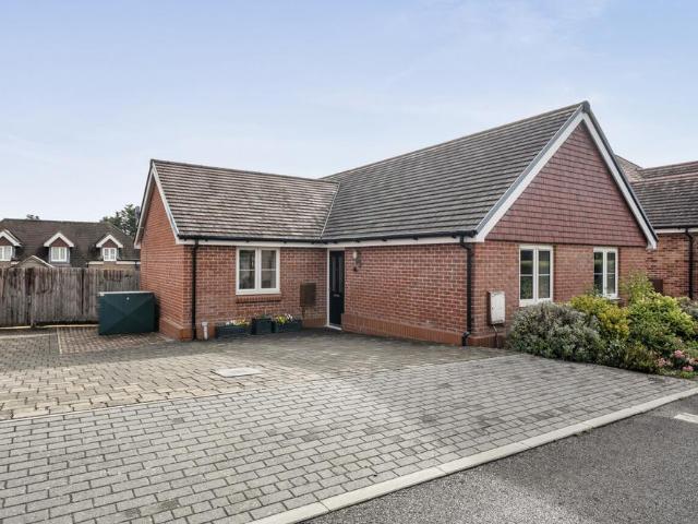 Bungalow for sale in Bolton Low Houses, Hampshire
