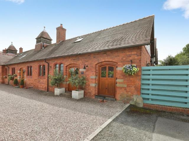 Bungalow for sale in Abberley, Forthampton