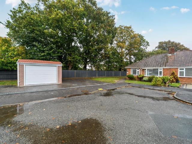 Bungalow for sale in Stubbington, Fareham
