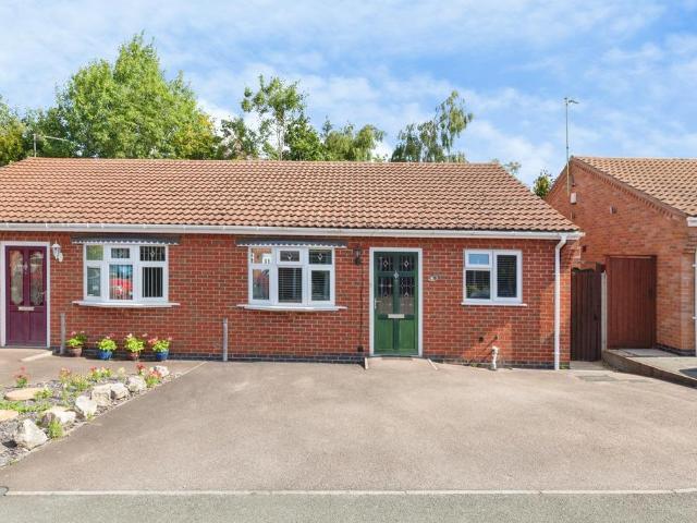 Bungalow for sale in Elmfield, Leicestershire