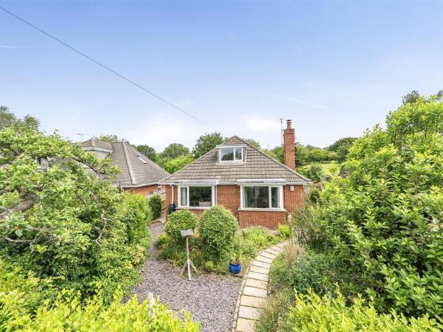 Bungalow for sale in Watergate, Devon