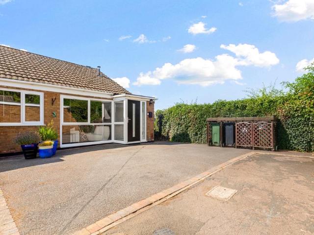 Bungalow for sale in Kilby Bridge, Wigston Magna