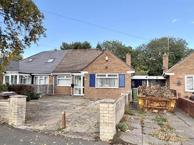 Bungalow for sale in Ulverley Green, Solihull