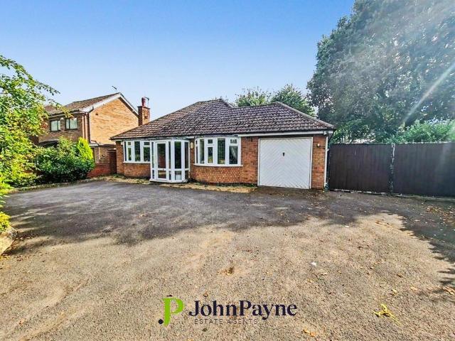 Bungalow for sale in Upper Stoke, West Midlands