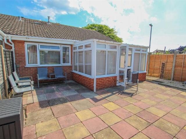 Bungalow for sale in Worle, Weston-super-mare