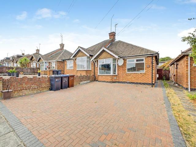 Bungalow for sale in Northampton, Northamptonshire