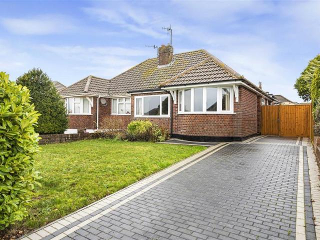 Bungalow for sale in Seaford, Iford