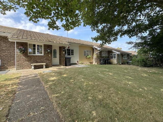 Bungalow for sale in Upper Walmer, Ash