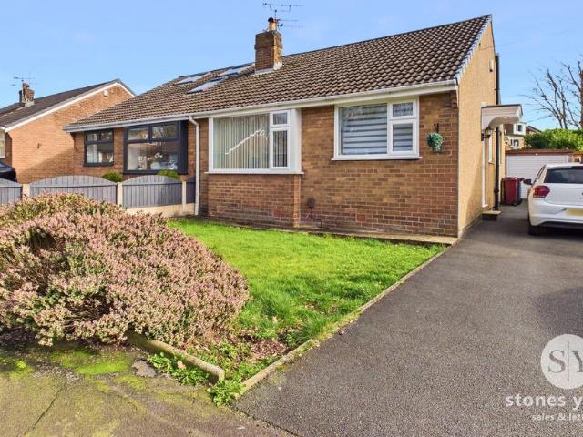 Bungalow for sale in Livesey