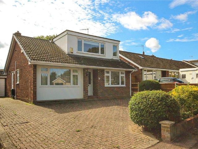 Bungalow for sale in Bedford
