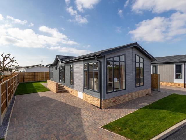 Bungalow for sale in Arrington, Cambridgeshire