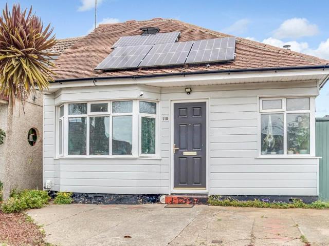 Bungalow for sale in Eastwood, Alton Barnes