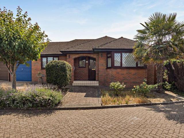 Bungalow for sale in Millmead, Acol