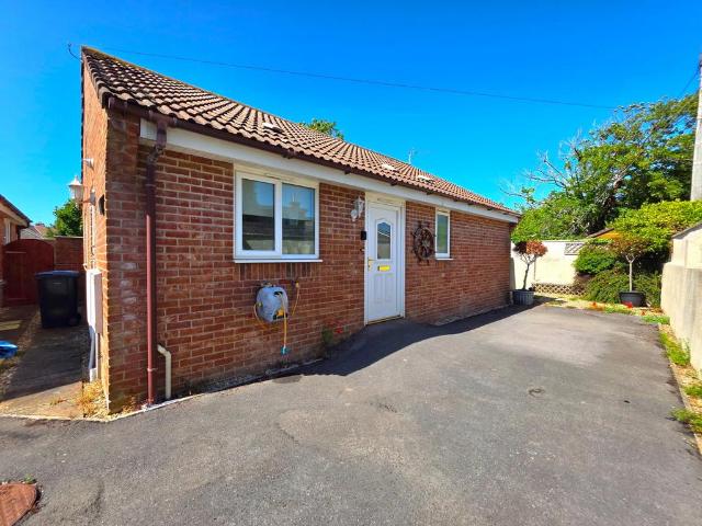 Bungalow for sale in Berrow