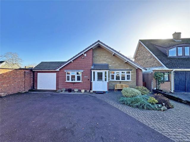 Bungalow for sale in Broomhill, Chadsmoor