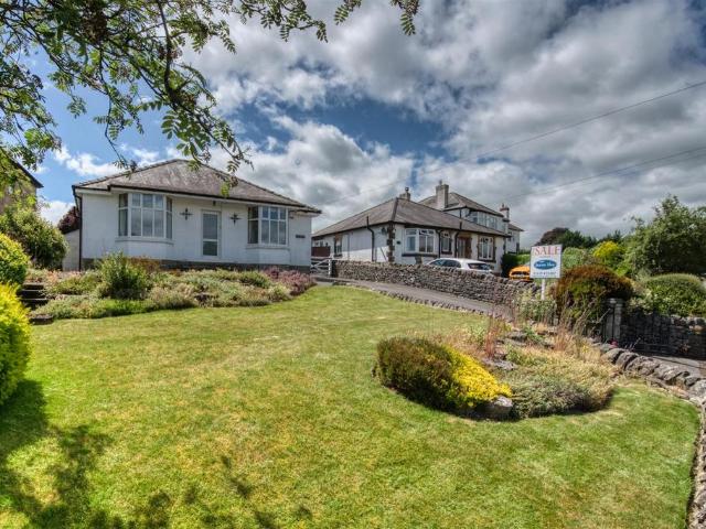 Bungalow for sale in Froggatt, East Midlands