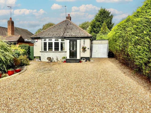 Bungalow for sale in Smestow, South Staffordshire