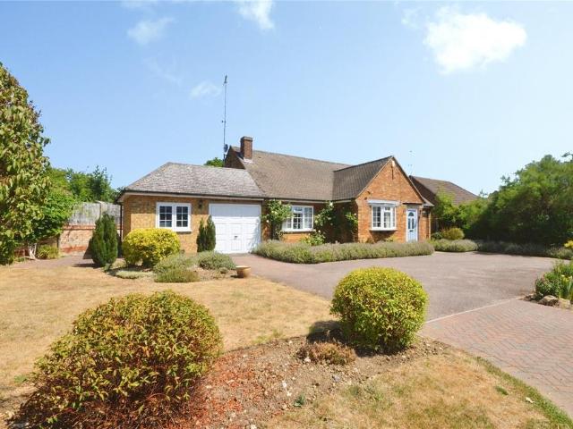 Bungalow for sale in Bentfield, Duton Hill