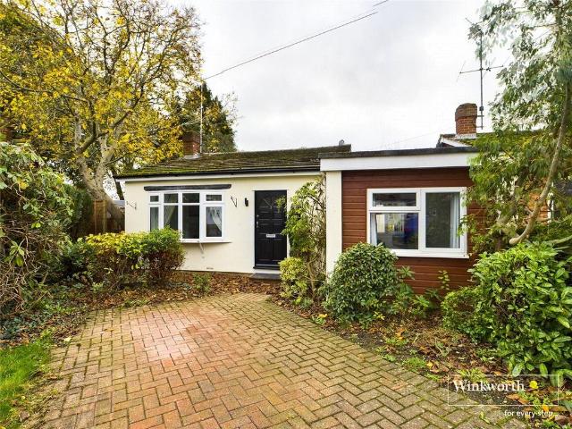 Bungalow for sale in Reading