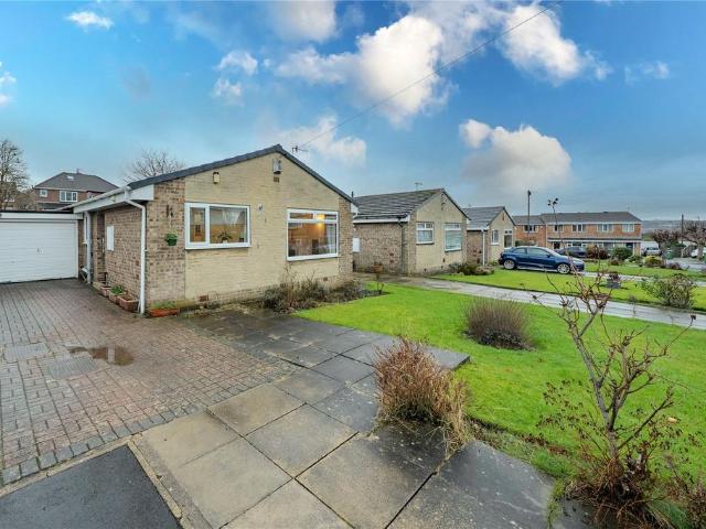 Bungalow for sale in Calverley, West Yorkshire