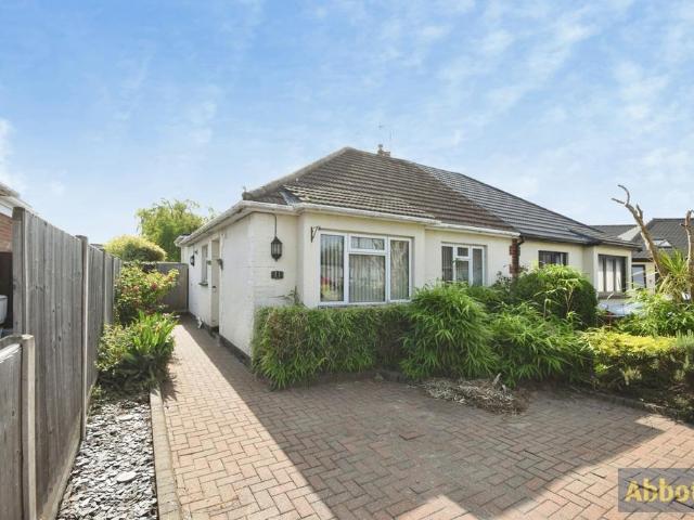 Bungalow for sale in South Benfleet, Essex