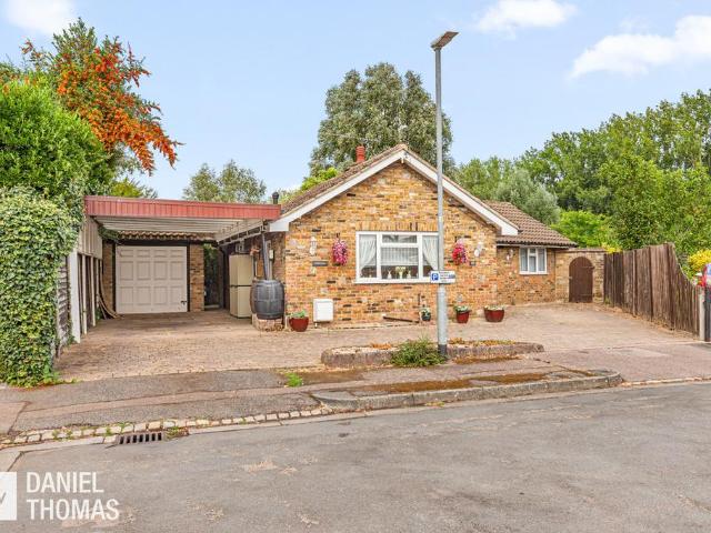 Bungalow for sale in Epping, Essex