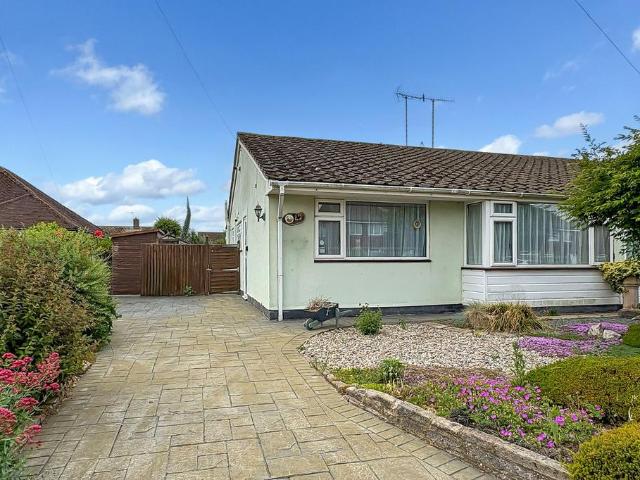 Bungalow for sale in Clapham, West Sussex