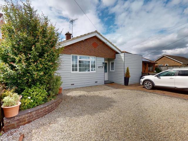Bungalow for sale in Park Farm, Bridgefield