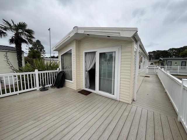 Bungalow for sale in Monkton, Acol