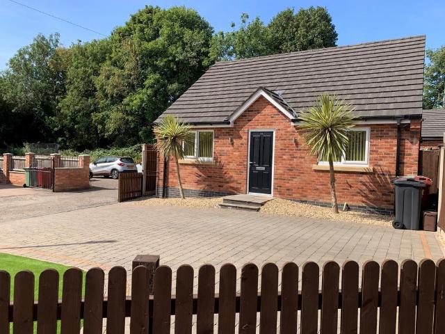 Bungalow for sale in Brackenfield, East Midlands