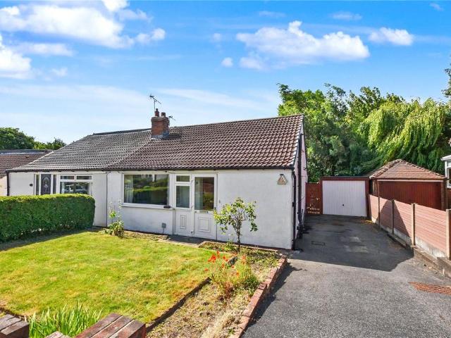 Bungalow for sale in Pudsey, West Yorkshire